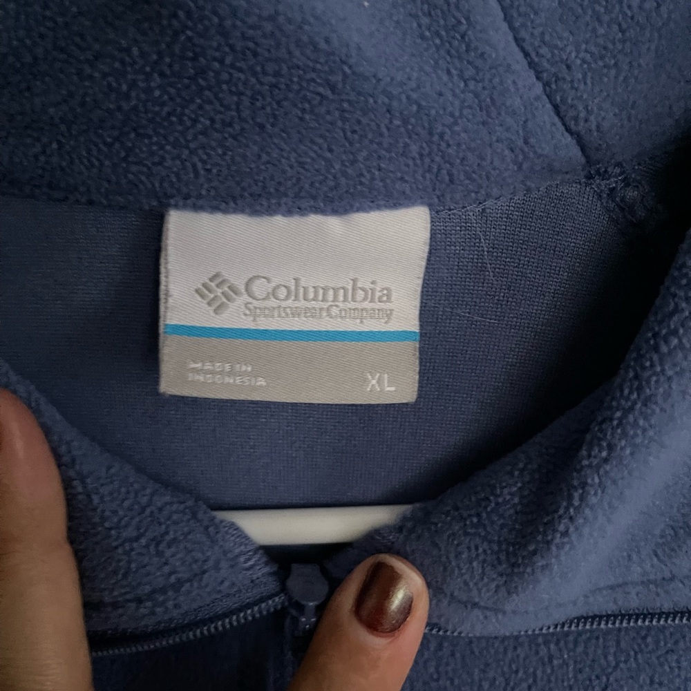 Columbia pull over